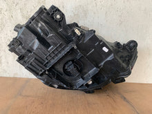 Laden Sie das Bild in den Galerie-Viewer, Frontscheinwerfer Audi A3 8V0941035 Full LED Ein Stück (Rechts oder Links) SCH7929418875fa