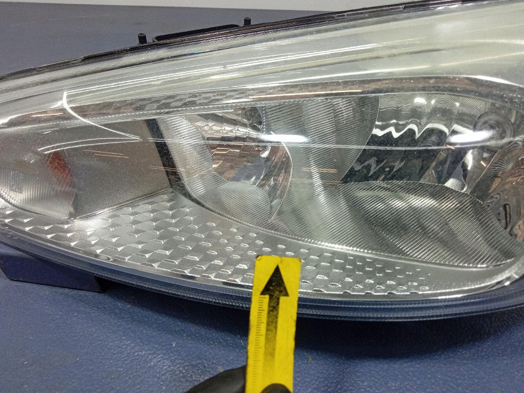 Frontscheinwerfer Ford Focus -1006448-F1EB-13W030-AE Links Headlight SCH3733255006sj