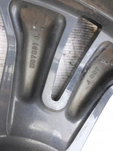 Load image into Gallery viewer, 1x Alufelge 18 Zoll 7.0&quot; 5x114.3 40ET HV03A Nissan X Trail X-Trail Qashqai J11