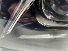Load image into Gallery viewer, Frontscheinwerfer Mercedes-Benz W213 A2139067506 LED Links Headlight SCH1751667220xs