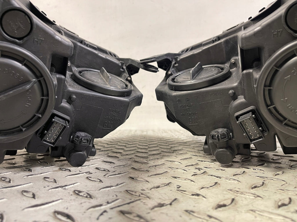 Frontscheinwerfer Opel Astra 39195688 39195689 Ein Satz Scheinwerfer Headlight SCH7531282598va