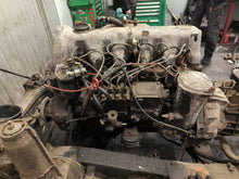 Load image into Gallery viewer, Motor Mercedes-Benz W123 OM616 1980 Diesel Engine Komplett