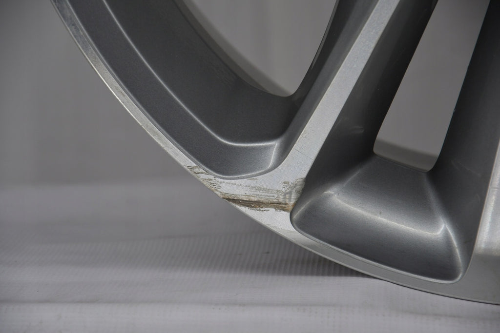 1x Alufelge 19 Zoll 7.5" 5x114.3 49 5ET Glanz Grau 52910-2W410 Hyundai Mg