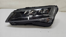 Laden Sie das Bild in den Galerie-Viewer, Frontscheinwerfer Skoda Superb III 3V1941015C Links Scheinwerfer Headlight