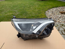 Laden Sie das Bild in den Galerie-Viewer, Frontscheinwerfer Toyota Rav 4 Rechts Scheinwerfer Headlight SCH2371951849jh