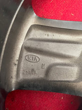 Load image into Gallery viewer, 1x Alufelge 19 Zoll 7.5" 5x114.3 49,5ET 52910-P2330 Kia Sorento Rim Wheel FEL4027880945hm
