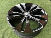 Laden Sie das Bild in den Galerie-Viewer, 1x Alufelge 18 Zoll 7.5" 5x112 51ET Glanz Schwarz 6885381 BMW F39 X1 F48 FEL8803931593rv