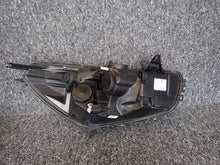 Load image into Gallery viewer, Frontscheinwerfer Renault Clio IV 260608367 Links Scheinwerfer Headlight