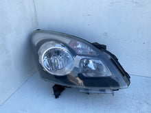 Laden Sie das Bild in den Galerie-Viewer, Frontscheinwerfer Renault Koleos I Ein Satz Scheinwerfer Headlight