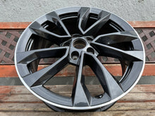 Laden Sie das Bild in den Galerie-Viewer, 1x Alufelge 18 Zoll 7.0" 5x112 45ET Glanz Graphit 57A601025AS Skoda Karoq FEL5559730620cr