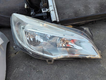 Load image into Gallery viewer, Frontscheinwerfer Opel Astra J Rechts Scheinwerfer Headlight SCH8422003308vr
