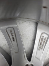 Laden Sie das Bild in den Galerie-Viewer, 1x Alufelge 18 Zoll 7.5&quot; 5x112 48ET 5E3601025J Skoda Octavia 5e3 Iv Rim Wheel