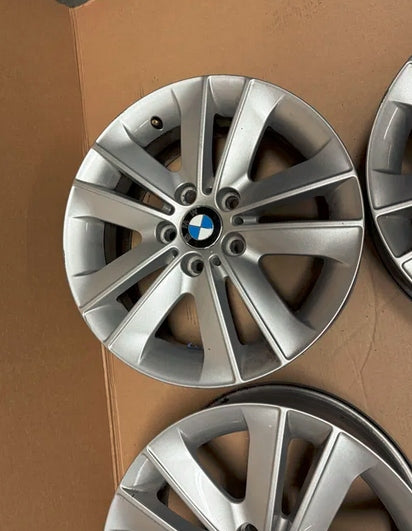 4x Alufelge 17 Zoll 7.0" 5x120 47ET Glanz Silber 6775621 BMW E88 E81 E82 E87 FEL9964068957hp