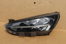 Laden Sie das Bild in den Galerie-Viewer, Frontscheinwerfer Ford Focus JX7B-13E015-CF Links Scheinwerfer Headlight SCH3305963496pa