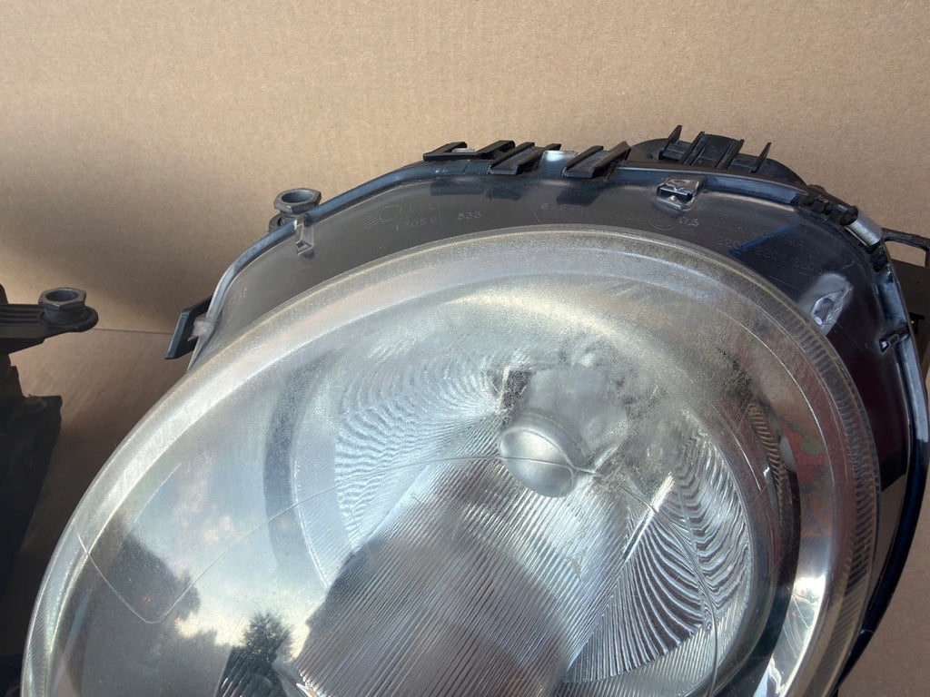 Frontscheinwerfer Mini R57 R55 R56 0301225304 0301225303 Ein Satz Headlight SCH9258206843su