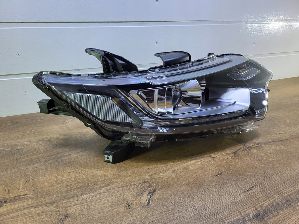 Frontscheinwerfer Mitsubishi Outlander III ECM921-22A20 Rechts Headlight