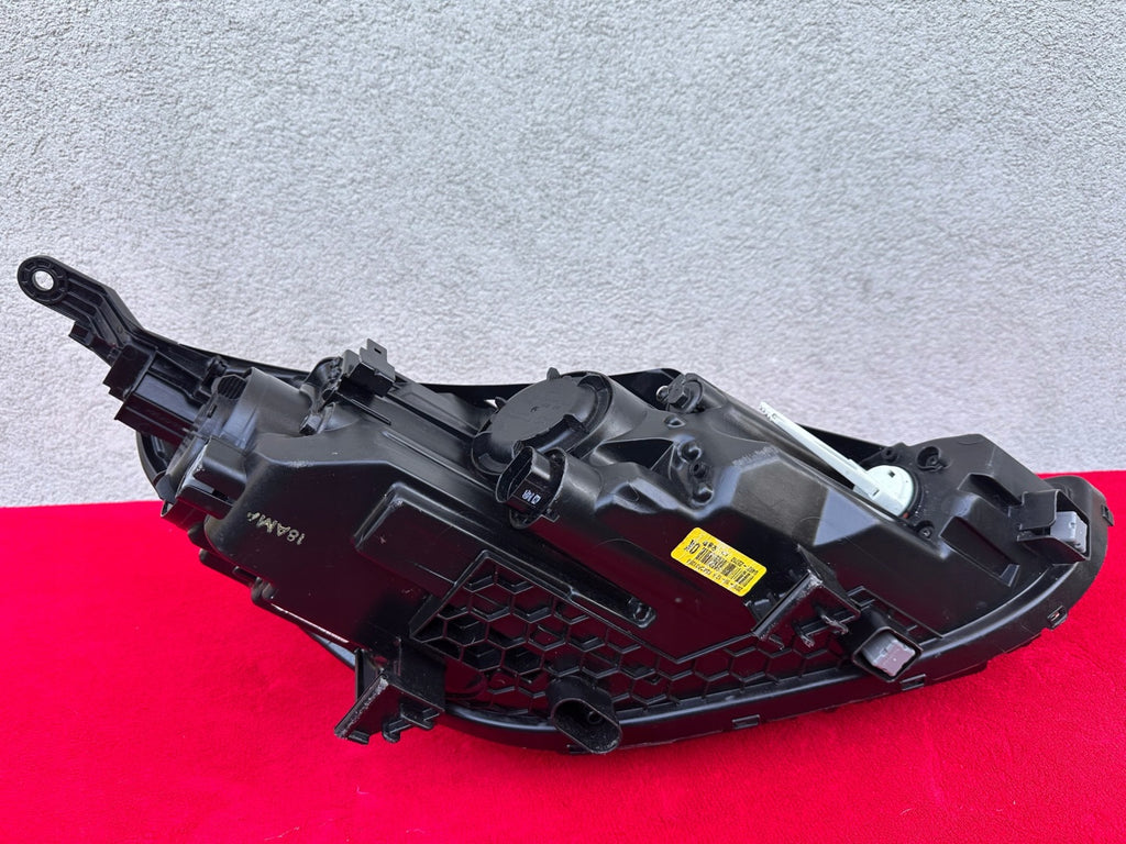 Frontscheinwerfer Hyundai I30 III G4921-22010 LED Links Scheinwerfer Headlight SCH4125472028eg