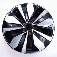 Laden Sie das Bild in den Galerie-Viewer, 1x Alufelge 16 Zoll 6.0&quot; 5x112 35ET 2GM601025AB VW T-Cross Rim Wheel