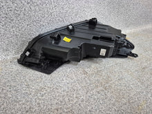 Laden Sie das Bild in den Galerie-Viewer, Frontscheinwerfer Hyundai Tucson 92101-D7700 92101-D77XX Full LED Links SCH6078757990qn