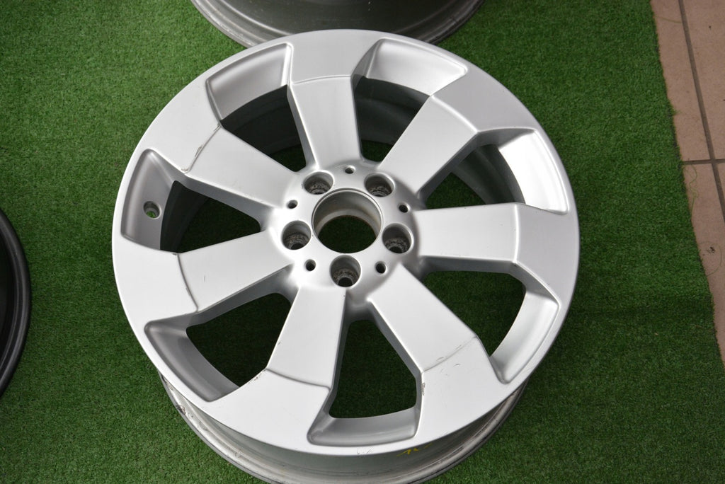 1x Alufelge 18 Zoll 8.0" 5x112 56,5ET Glanz Silber A1664011602 Mercedes-Benz