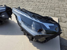 Laden Sie das Bild in den Galerie-Viewer, Frontscheinwerfer BMW 2 G42 5A320E6 5A320E5 LED Ein Satz Scheinwerfer Headlight SCH5737506584fn