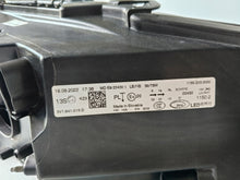 Laden Sie das Bild in den Galerie-Viewer, Frontscheinwerfer Skoda Superb III 3V0- 3V1941015D Full LED Rechts oder Links