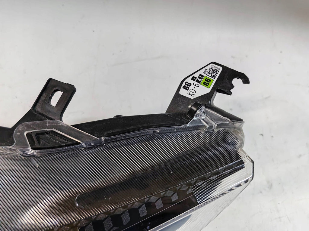 Frontscheinwerfer Toyota Yaris CCI4037 Rechts Scheinwerfer Headlight SCH8923696698vi