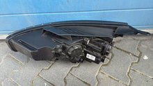 Laden Sie das Bild in den Galerie-Viewer, Frontscheinwerfer Hyundai I30 HYUI3021 Rechts Scheinwerfer Headlight SCH3710470991uf
