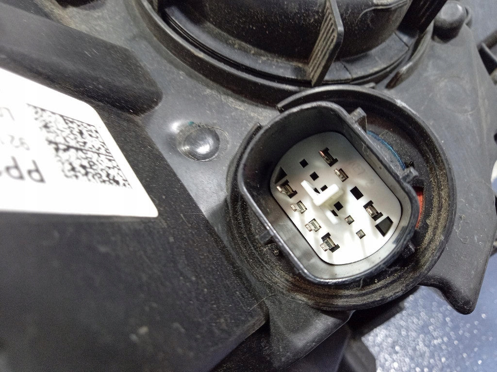 Frontscheinwerfer Hyundai I30 III G4921-64010 Ein Stück (Rechts oder Links) SCH5163263947vp