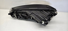 Laden Sie das Bild in den Galerie-Viewer, Frontscheinwerfer VW Golf 5g1 5G1941774 LED Rechts Scheinwerfer Headlight