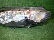 Laden Sie das Bild in den Galerie-Viewer, Frontscheinwerfer Ford Fiesta VII C1BB-13W029-AE Rechts Scheinwerfer Headlight SCH9208074027zy