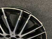 Load image into Gallery viewer, 1x Alufelge 18 Zoll 7.5&quot; 5x112 40ET Glanz A2064014900 Mercedes-Benz W206