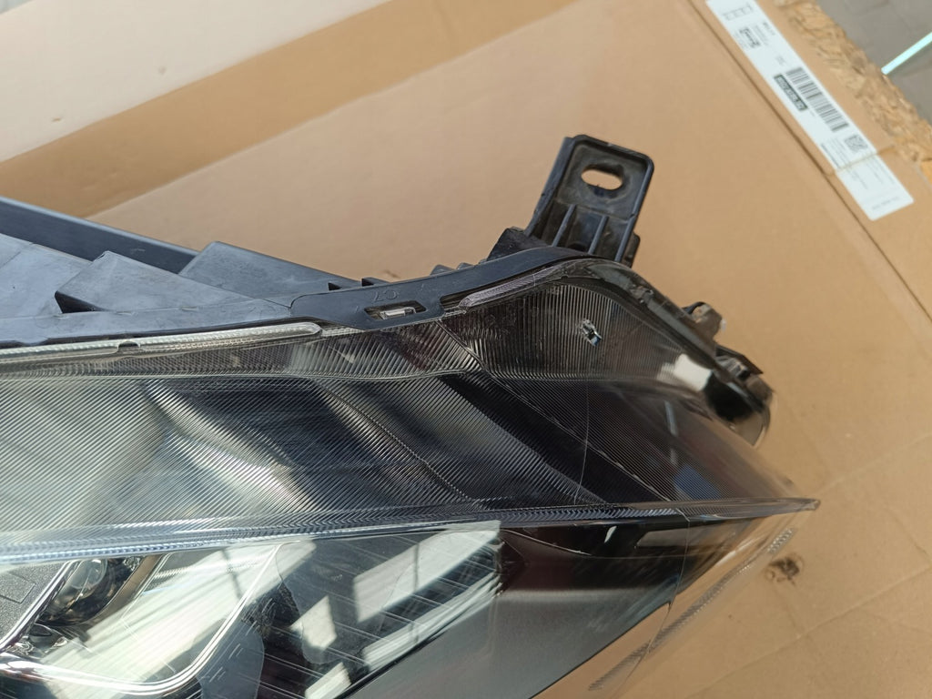 Frontscheinwerfer Ford Kuga LV4B-13E014-FE 20244B-13E014-FE LED Rechts Headlight SCH3275408486be