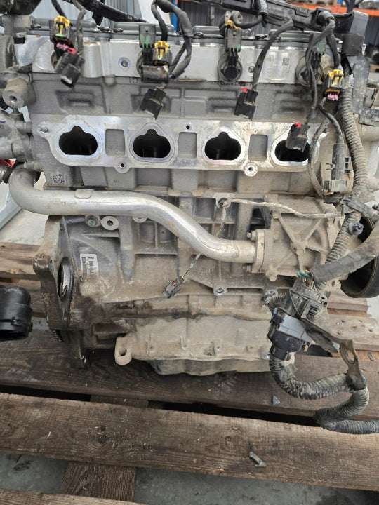Motor Jeep Compass P68252247AA 2.4 44TKm 2017 Benzin Engine Komplett MOT9444635423ek