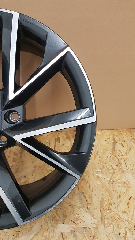 1x Alufelge 19 Zoll 8.0" 5x112 45ET 57A601025R Skoda Karoq Rim Wheel