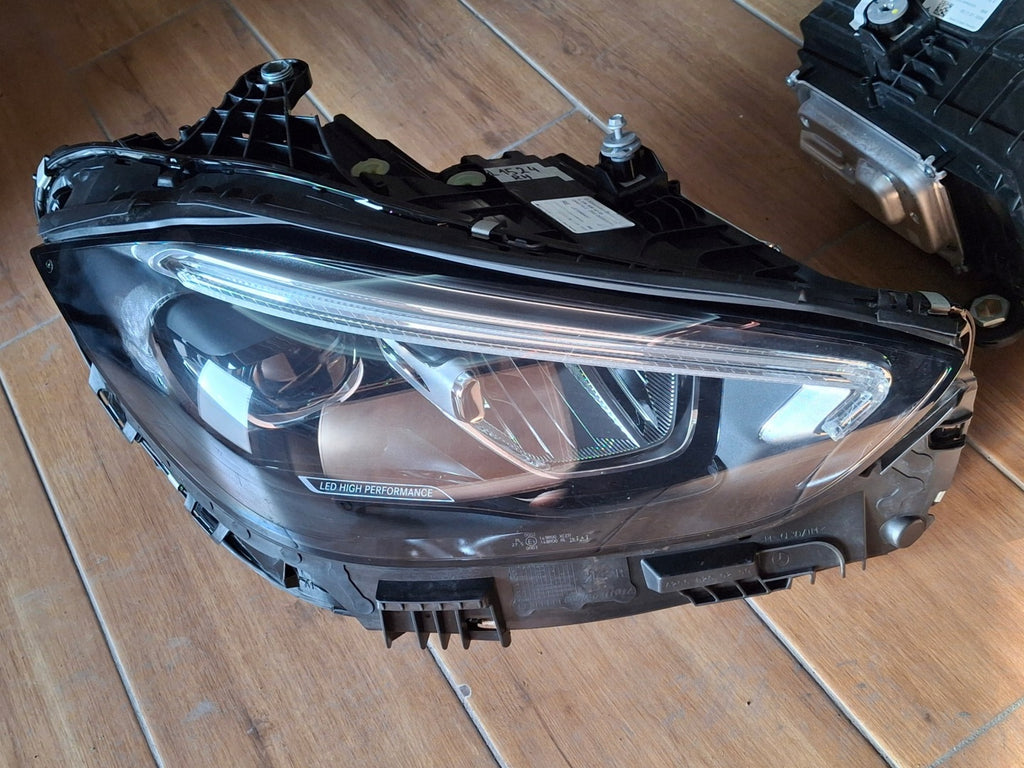 Frontscheinwerfer Mercedes-Benz W206 A2069063903 Ein Stück (Rechts oder Links) SCH6788723263ah