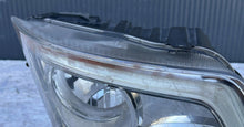 Laden Sie das Bild in den Galerie-Viewer, Frontscheinwerfer Mercedes-Benz A9618205339 Xenon Rechts Scheinwerfer Headlight SCH7597310864bk