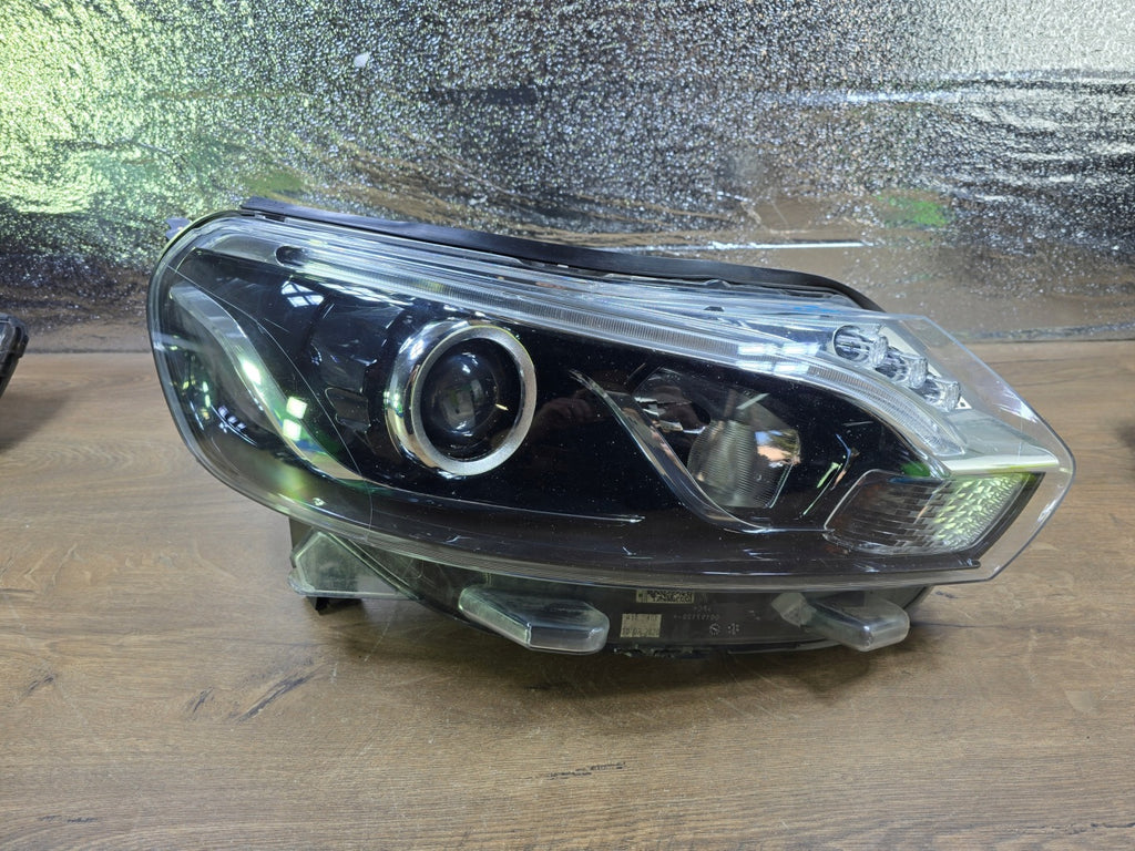 Frontscheinwerfer Toyota Proace 9808237480 Rechts Scheinwerfer Headlight SCH3903204105ie