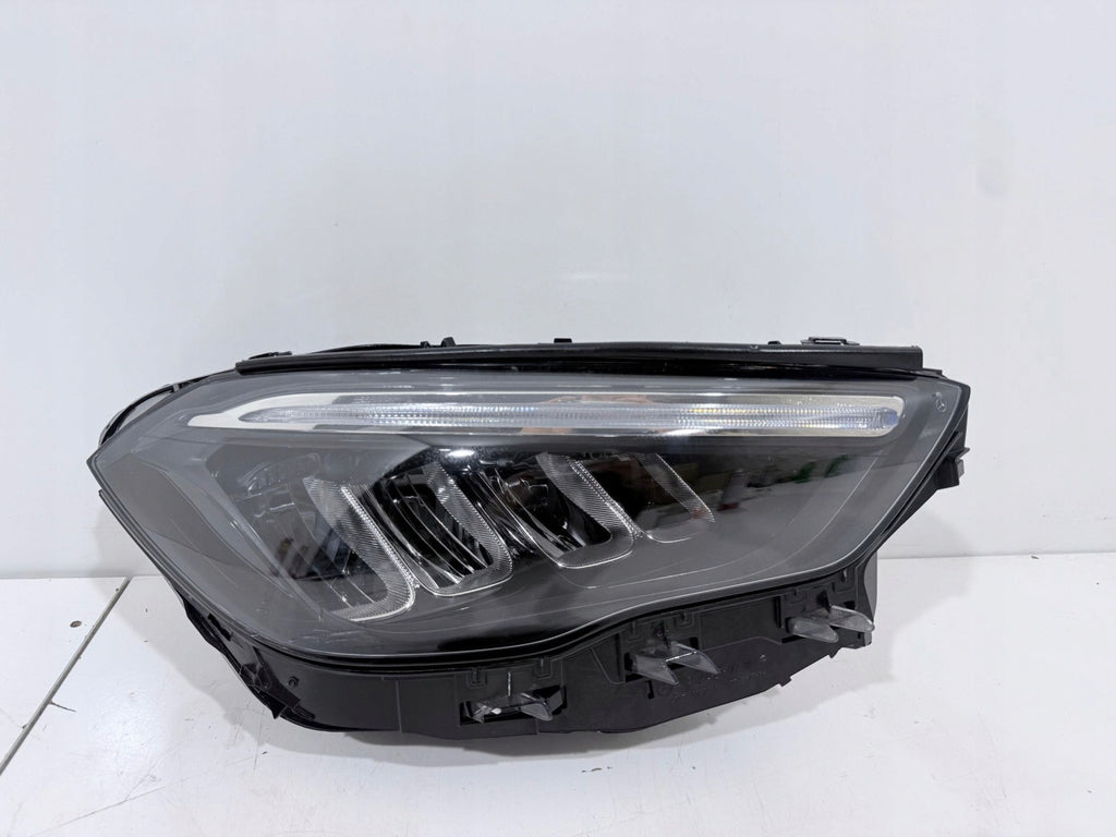 Frontscheinwerfer Mercedes-Benz Gla H247 2479066207 Rechts Headlight SCH5122967957yi