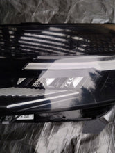 Laden Sie das Bild in den Galerie-Viewer, Frontscheinwerfer Renault Clio I V 260600149R Full LED Links Headlight SCH6338874815al