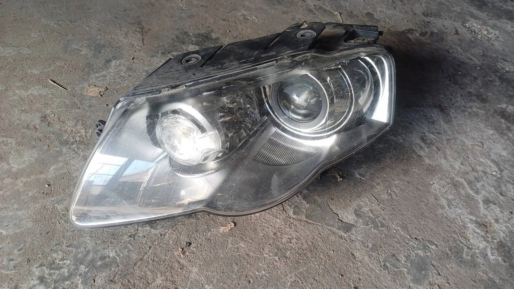 Frontscheinwerfer VW Passat 3C0941751G Vorderseite Scheinwerfer Headlight