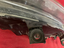 Laden Sie das Bild in den Galerie-Viewer, Frontscheinwerfer Audi A6 C6 4F0941003AK Xenon Links Scheinwerfer Headlight