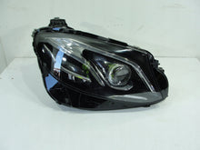 Laden Sie das Bild in den Galerie-Viewer, Frontscheinwerfer Mercedes-Benz W213 A2139067606KZ LED Rechts Headlight SCH9523600267on