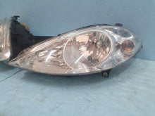 Load image into Gallery viewer, Frontscheinwerfer Mercedes-Benz W169 A1698200261 Ein Stück (Rechts oder Links)