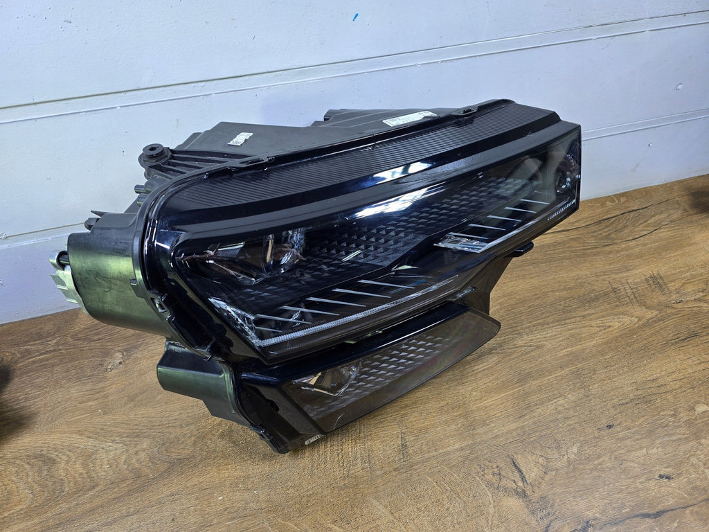 Frontscheinwerfer Skoda Karoq 57B941036B Rechts Scheinwerfer Headlight SCH7252269535ly