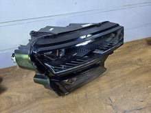 Load image into Gallery viewer, Frontscheinwerfer Skoda Karoq 57B941036B Rechts Scheinwerfer Headlight SCH7252269535ly