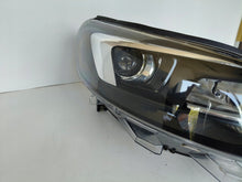 Laden Sie das Bild in den Galerie-Viewer, Frontscheinwerfer Opel Zafira 9832836480 Xenon Rechts Scheinwerfer Headlight SCH7747110371qb