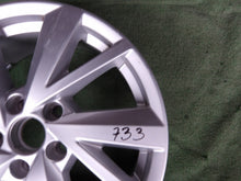 Load image into Gallery viewer, 1x Alufelge 17 Zoll 7.0" 5x112 45ET Glanz Silber 81A601025C Audi Q2 Rim Wheel FEL9632381999sh