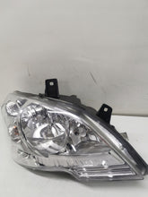 Laden Sie das Bild in den Galerie-Viewer, Frontscheinwerfer Mercedes-Benz Viano W639 Vito Rechts Scheinwerfer Headlight