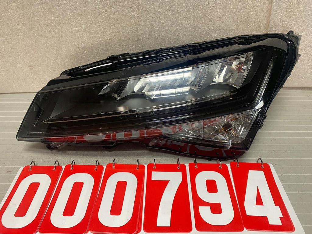 Frontscheinwerfer Skoda Superb III 3V1941015C LED Links Scheinwerfer Headlight SCH2609354940ry